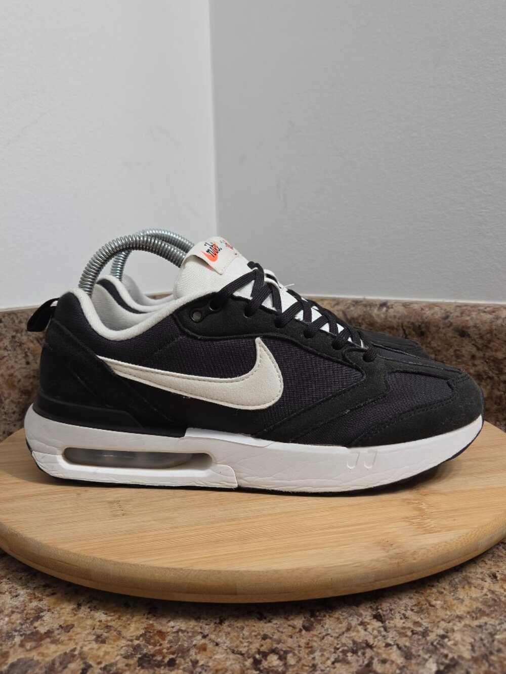 Nike Air Max Dawn Womens Black Running Shoes Sneakers Size 8